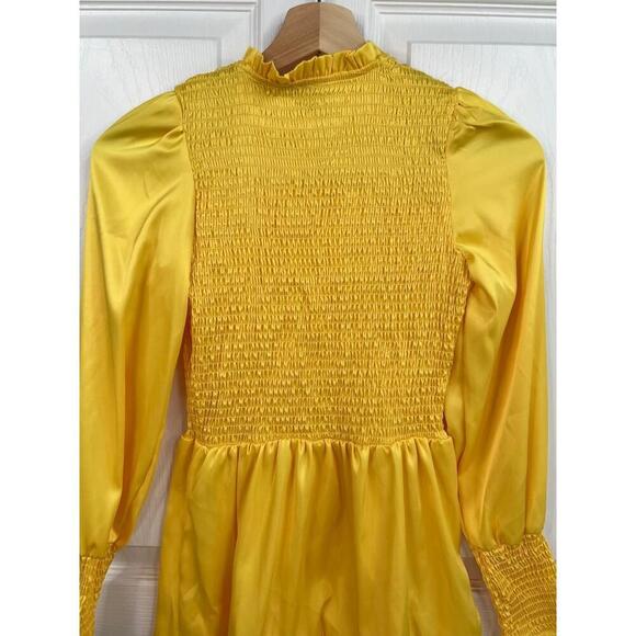 Good Luck Girl Yellow Long Sleeves Smocked Bodice Tiered Skirt Dress Girls Sz M - Picture 7 of 11